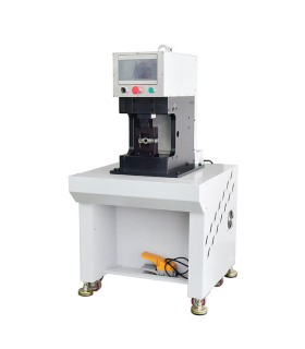 Elektrische Maschine zum Verpressen von blanken Kabelschuhen 2,5 - 300 mm² mit Servomotor