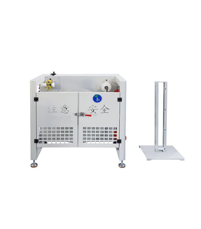 Automatic unwinder for cables and corrugated pipes