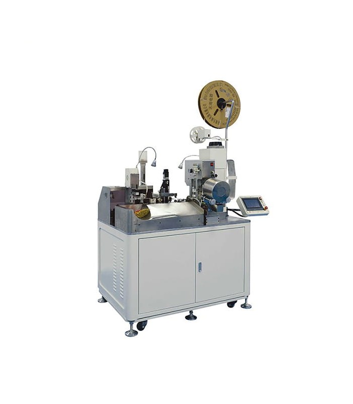 Machine de découpe, dénudage, sertissage plus insert en caoutchouc d'un côté et dénudage et scellement de l'autre côté