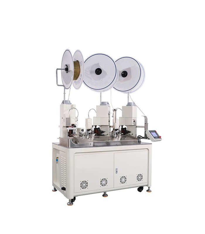 Automatic machine for wire cutting, stripping, and terminal crimping with intelligent control system