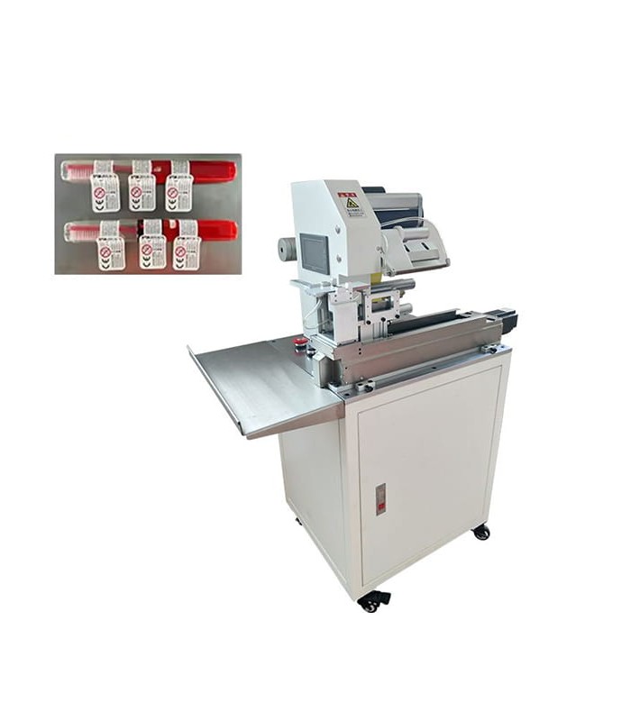 Automatische Falt- und Etikettiermaschine